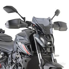 Cupolino e attacchi givi yamaha mt 07 21-22