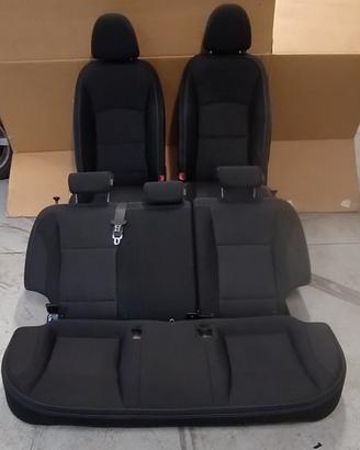 Tappezzeria Completa SSangyong Tivoli dal 2015