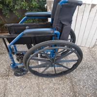 sedia a rotelle 