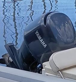Motore fuoribordo yamaha 200
