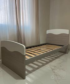 LETTO SINGOLO CON RETE A DOGHE IN LEGNO
