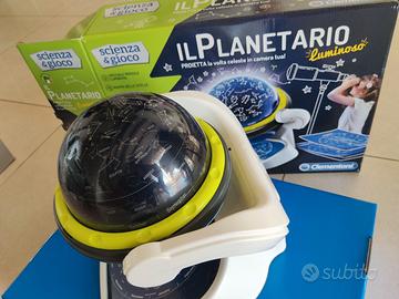 Gioco Planetario educativo Clementoni con led