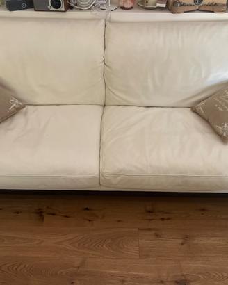 Divano in pelle bianco 3 posti
