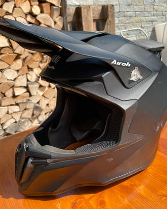 Casco Airoh Twist