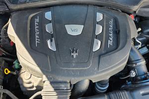 Motore Maserati 3.0 V6 Diesel 275CV M15746D