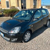 Ford Fiesta 1.4 TDCi 5p. Ghia