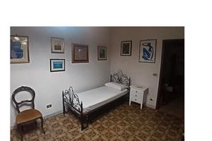 LECCE - Stanza per universitaria/trasfertista