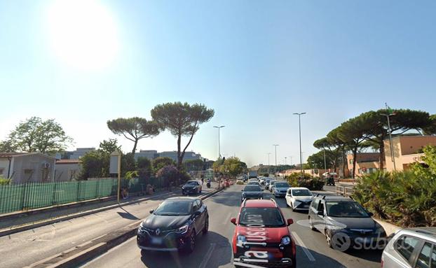 Cinecitta stanza singola con balcone