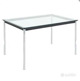 Tavolo mod.  Le Corbusier in acciao e vetro