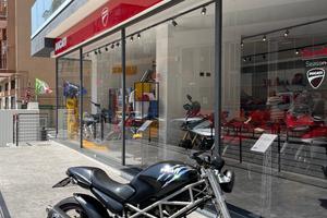 Ducati Monster 620 dark I.E