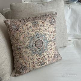 Federa cuscino in pura seta naturale 100% ricamato