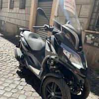 Piaggio MP3 300