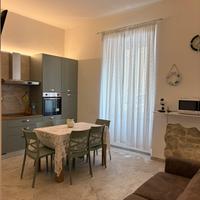 App. 6 posti nuovissimo a 50mt dal mare