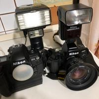 Nikon D90x  reflex  e una D1x digitale