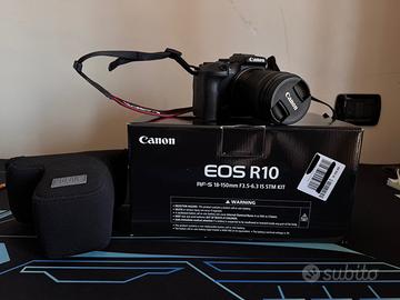 Canon eos R10 + RF-S 18-150 mm