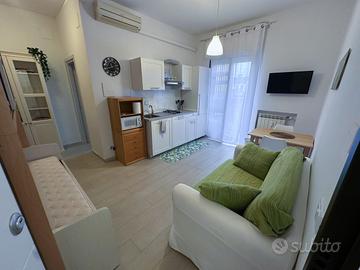 MONOLOCALE con bagno esclusivo
