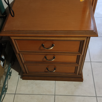 Comodini vari come da foto