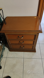 Comodini vari come da foto