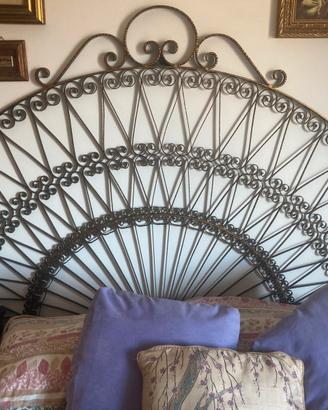 Testata letto matrimoniale