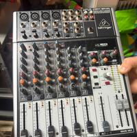 Mixer BEHRINGER Xenyx 1204 USB