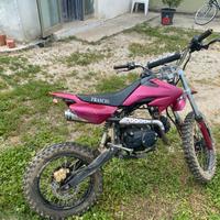 Pit bike