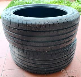 Gomme 235 45 19