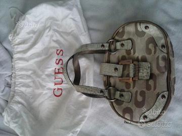 Borsa a mano Guess