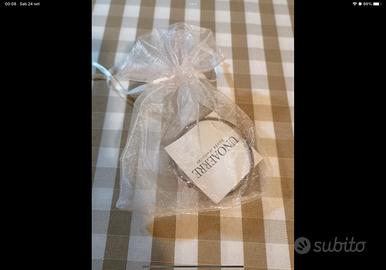 Bracciale con ciondolo segno della pace argento