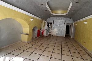 NEGOZIO A CASAMASSIMA