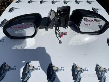 Specchietto dx o sx discovery "19"