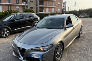 Alfa Romeo Giulia 2.2 Turbodiesel 150 CV