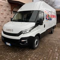 Iveco Daily 35C14 furgone lungo tetto alto maxi