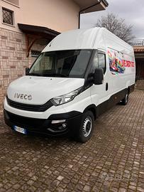 Iveco Daily 35C14 furgone lungo tetto alto maxi