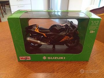 Suzuki Hayabusa. 2022. Black. Maisto. 