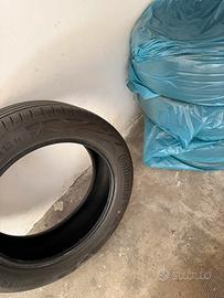 Gomme continental estive