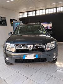 Dacia Duster 1.5 diesel 2015 CON GARANZIA