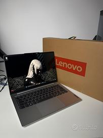 Lenovo Ideapad Slim 5 14” R7 8845HS, 32gb LPDDR5X