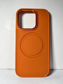 Cover iPhone 14 pro - arancione in silicone