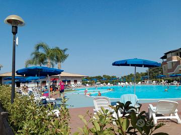 Confortevole trivani blu village 2