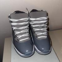 JORDAN 11 GRIGIE