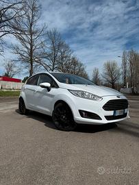 Ford Fiesta Titanium 1.5 75cv neopatentati