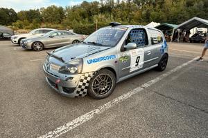 Renault clio RS 2 - uso pista con ricambi