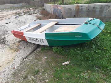 Barca con e senza motore