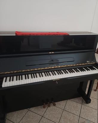 piano