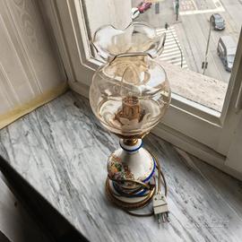 Lampada da tavolo vintage 
