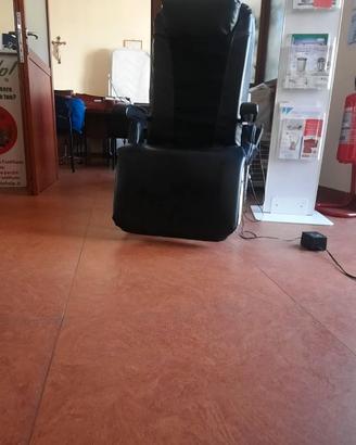 Poltrona massaggiante in pelle reclinabile