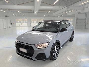 AUDI A1 35 TSI CITYCARVER S TRONIC IDENTITY CONTRA