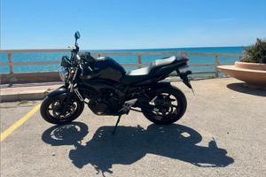 Moto Yamaha FZ6 600