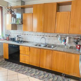 Cucina berloni in legno angolare