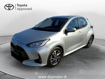 Toyota Yaris 4nd serie 1.5 Hybrid 5 porte Trend